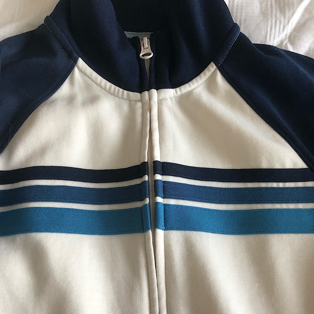 💙Beautiful Casual Joe Fresh Jacket with Pockets in Cream & 2 Shades of Blue💙 - Picture 1 of 13